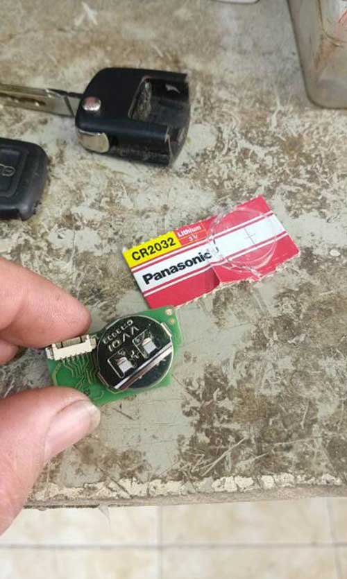 fix Xhorse VVDI Remote battery discharge fast