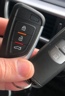 Xhorse VVDI Mini Key Tool resets the Mazda ID49 key